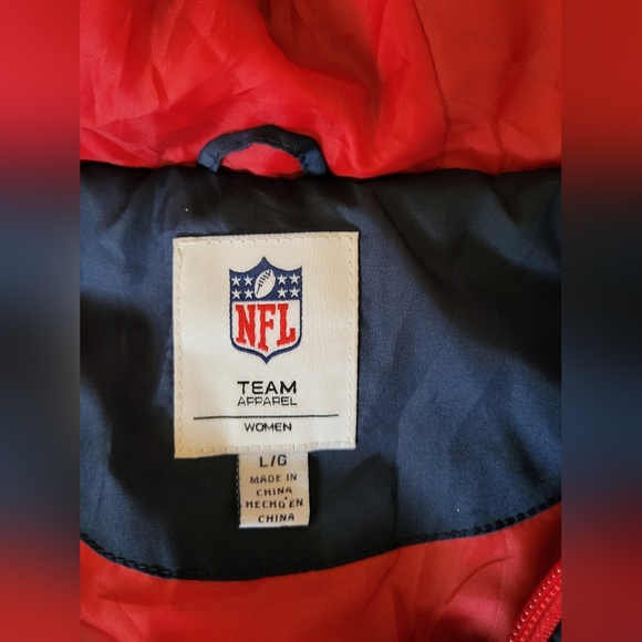 NFL Women Blue and Red Hooded Puffer Jacket, Size Large - Picture 4 of 5
